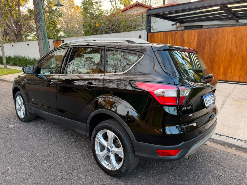 Ford KUGA Titanium — foto 9